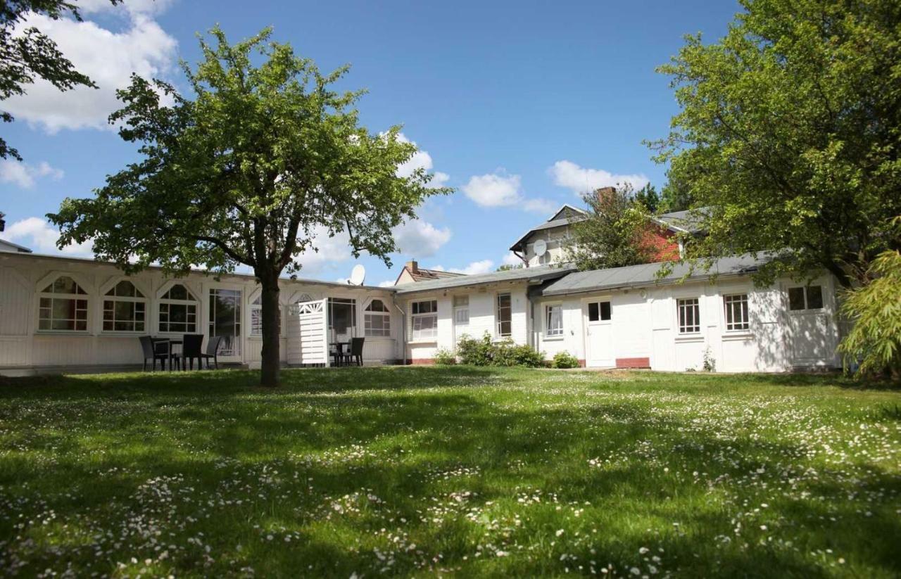 Strandvilla Rheingold - Ferienwohnung Miro Goehren  Exterior foto